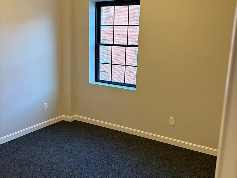 181 Main St #2 — Photo 8
