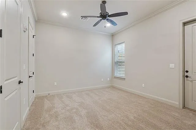 4416 Barnett St #C — Photo 17