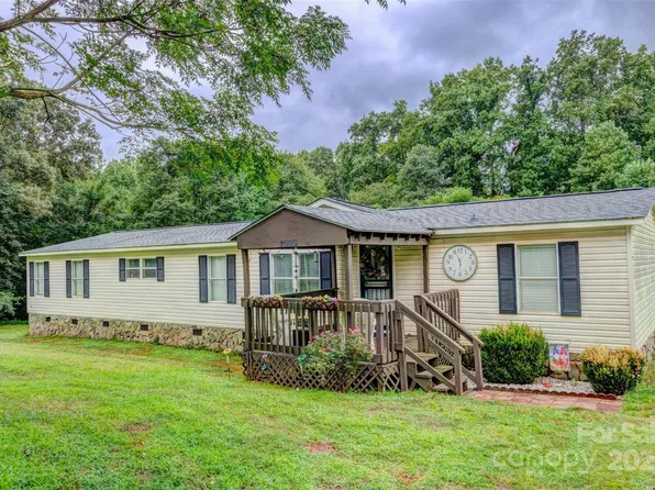2006 Kollege Ln, Crouse, NC 28033