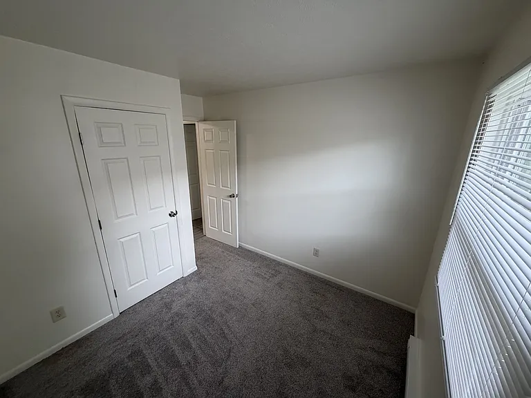 819 Mosgrove St #331 — Photo 4