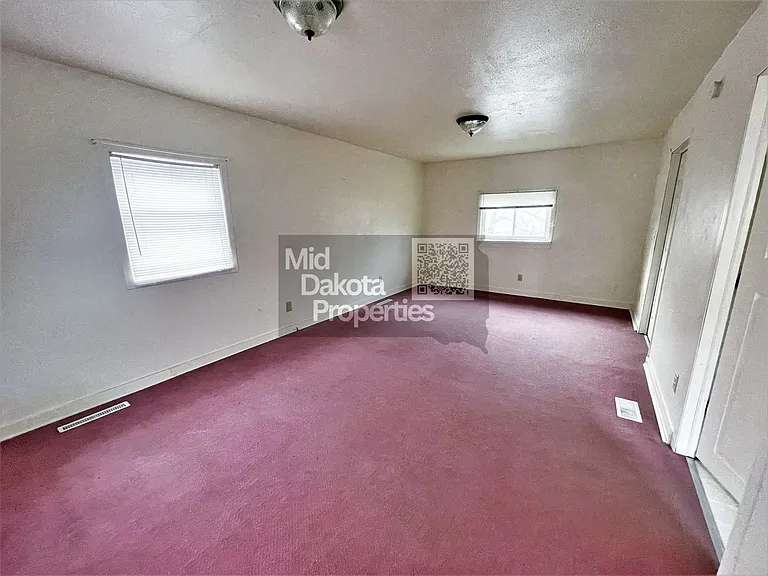 1019 W 4th Ave — Photo 8