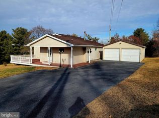 22812 Federal Lookout Rd, Smithsburg, MD 21783