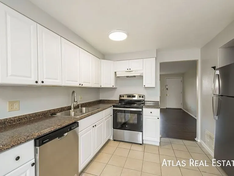 6484 W 13th Ave — Photo 34