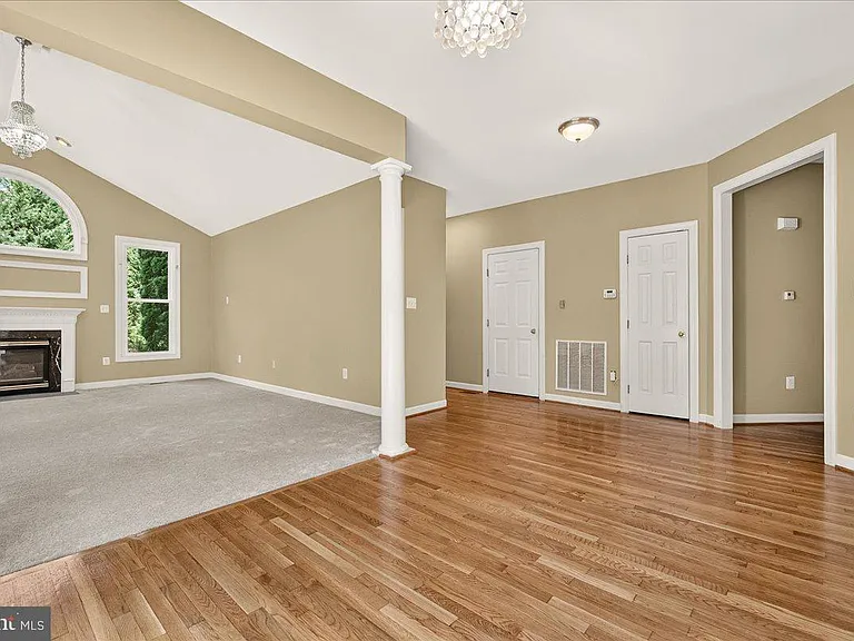 6430 Bellevue Pl — Photo 4