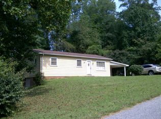 214 Martin Pl, Lenoir, NC 28645