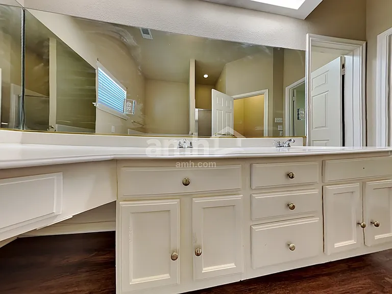 13143 Mills River St — Photo 13