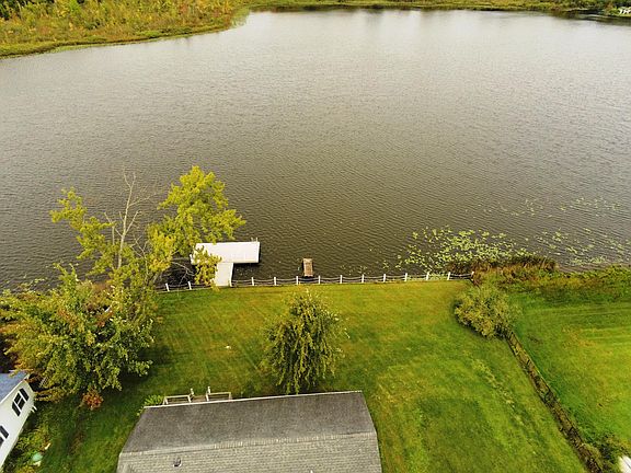 3rd image of 5309 Lake Rd