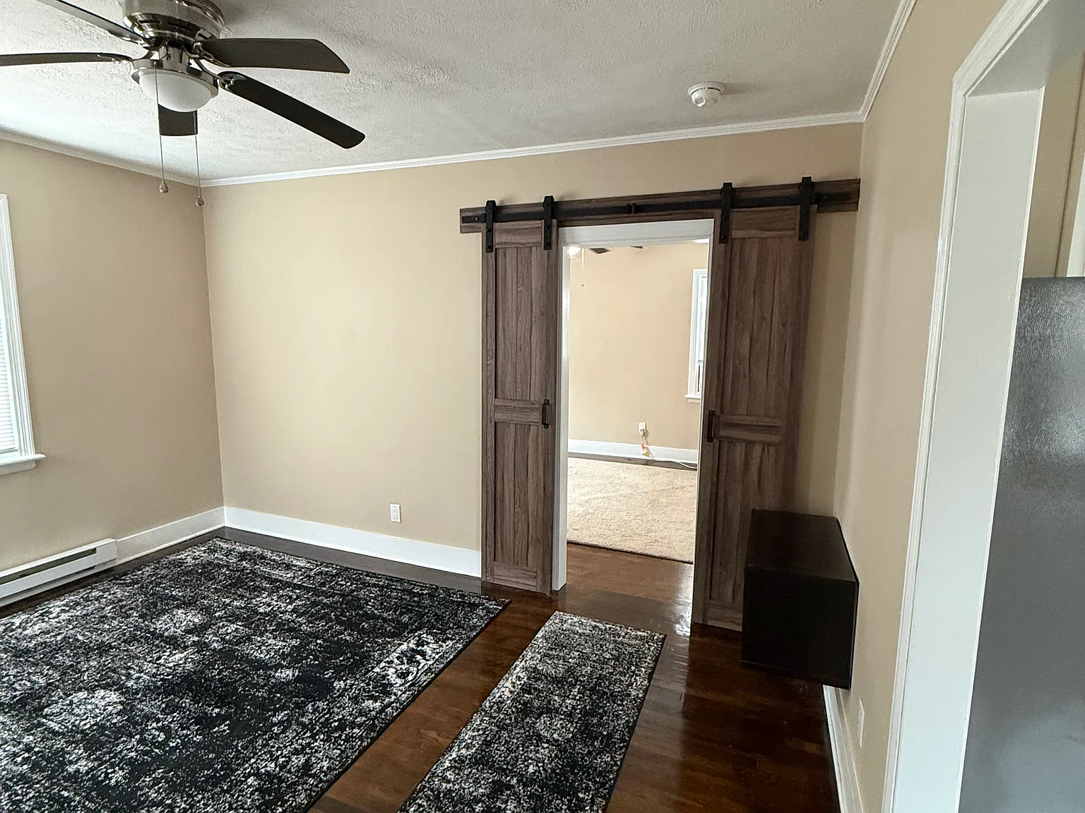 1 bed, 600 sqft, $900 — Photo 3