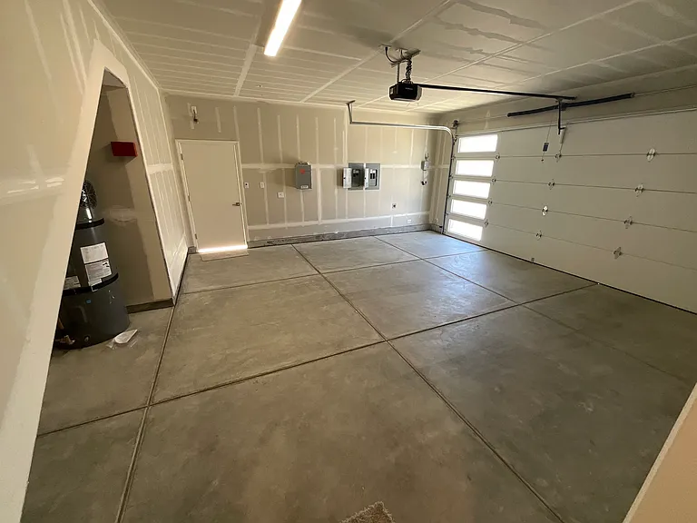2053 N Wagon Ln — Photo 7