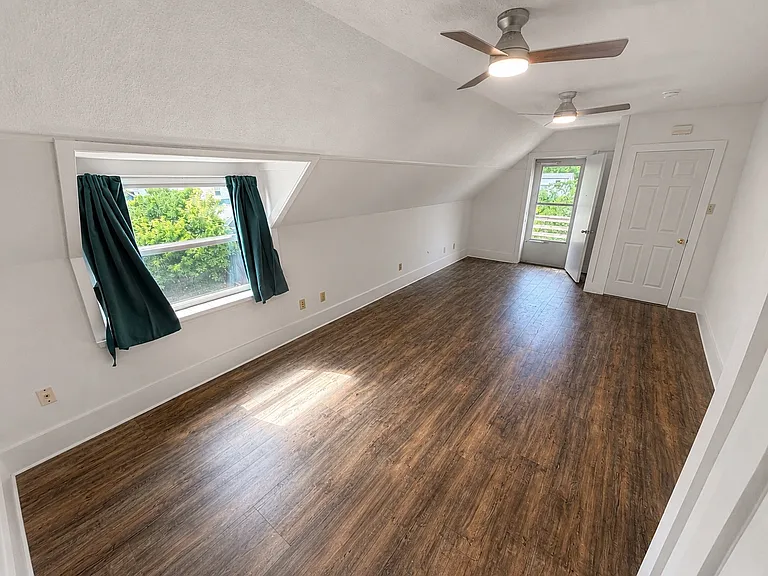 5274 South St #3 — Photo 5