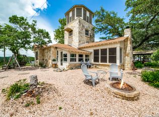 47 Walnut Grove Rd, Boerne, TX 78006