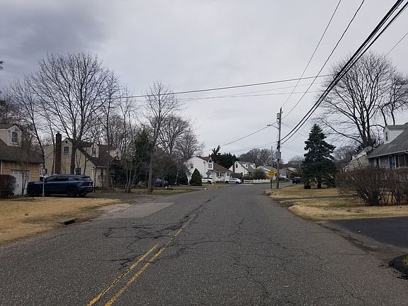 5th image of 120 Foster Rd