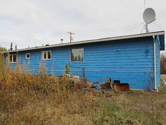 2nd image of 1625 Levee Way