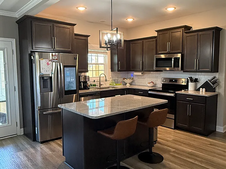 1216 Yellowwood Dr — Photo 14