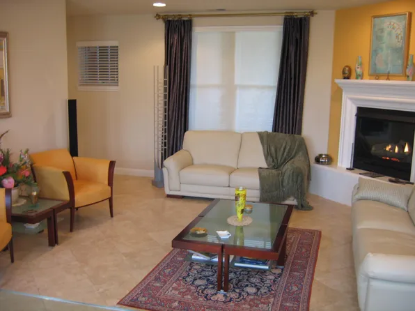 435 Sheridan Ave APT 201, Palo Alto, CA 94306