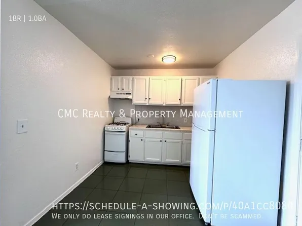 1561 W Pacific Coast Hwy, Long Beach, CA 90810
