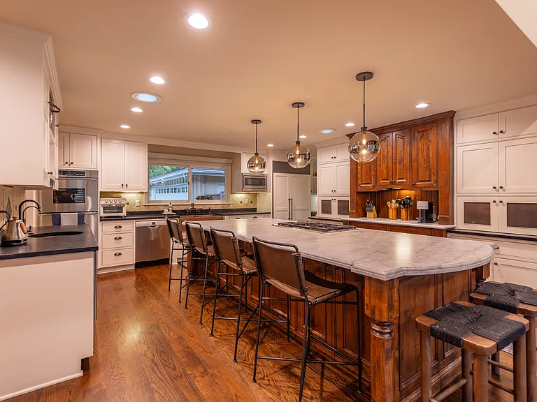 Del Oro Dr — Photo 13