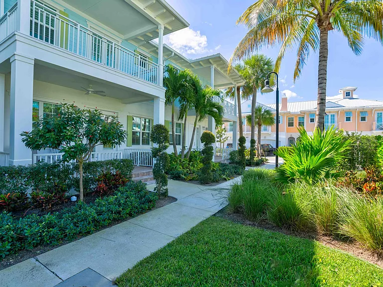412 Inlet Waters Cir — Photo 2
