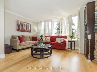 80 Harrison Garden Blvd #220, Toronto, ON M2N 7E3