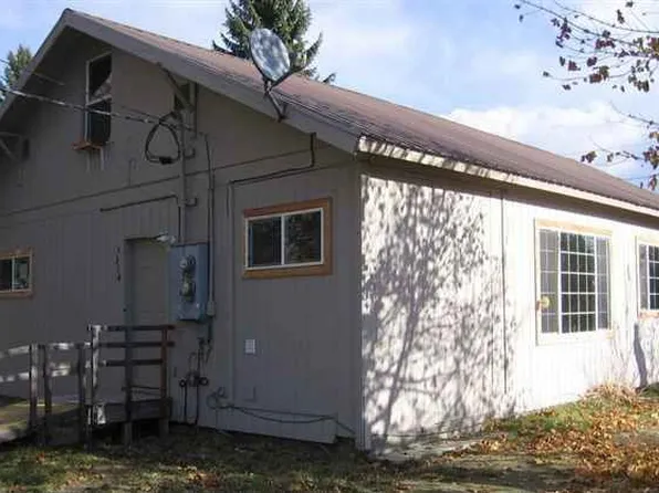 314 A & B Calispel Ave, Cusick, WA 99119