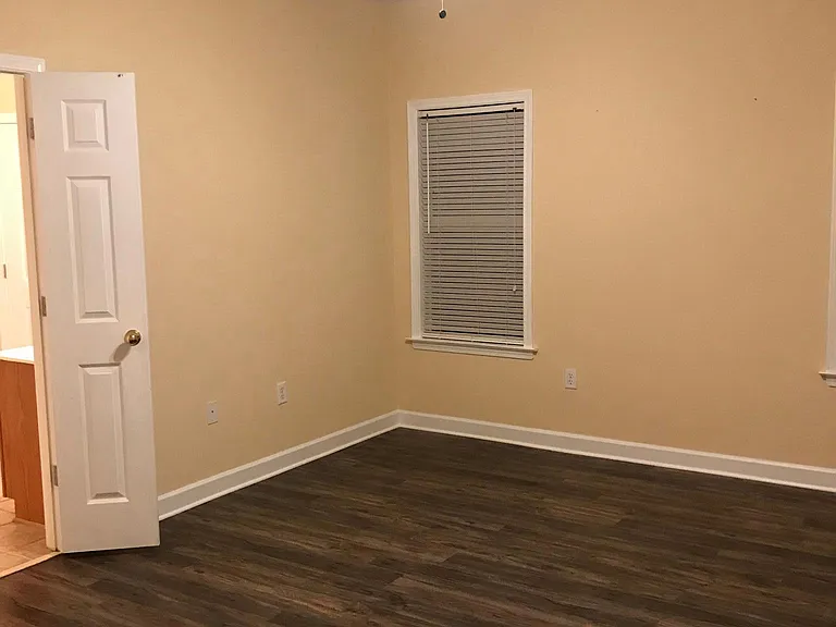 1317 Island Pl E — Photo 13