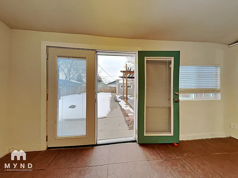 4465 N Meade St — Photo 10