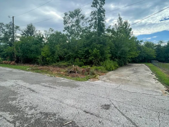 843 Wilson St, Jeanerette, LA 70544