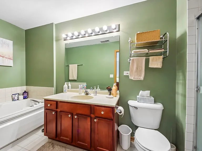612 Shakespeare Dr — Photo 9