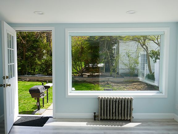 Family Room to Backyard
