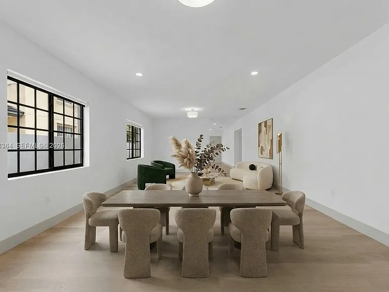 456 SW 20th Rd — Photo 4