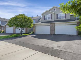 8954 Comstock Ln N, Maple Grove, MN 55311