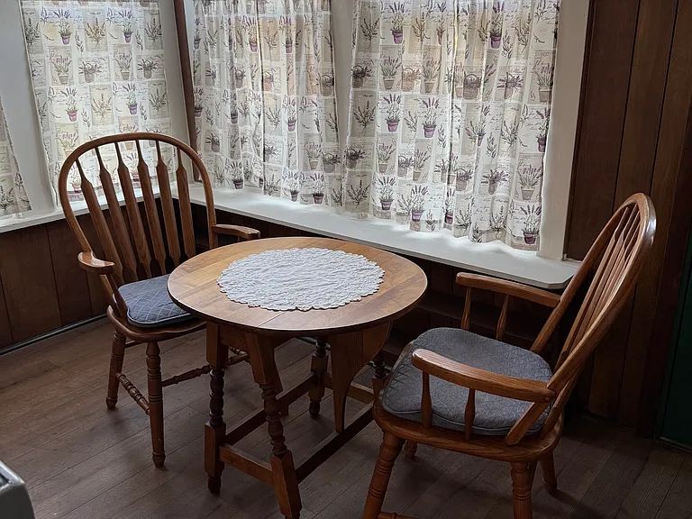 635 Roseland Ave — Photo 7