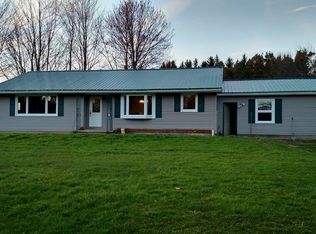 391 2nd St, Pleasantville, PA 16341