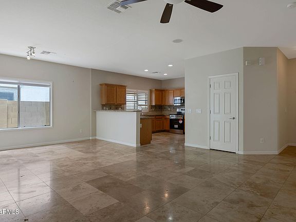 5th image of 2534 W WOBURN Lane