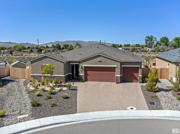 2220 Deschutes Dr, Sparks, NV 89436