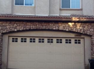 9456 N Hendrix Ln #22, North Hills, CA 91343