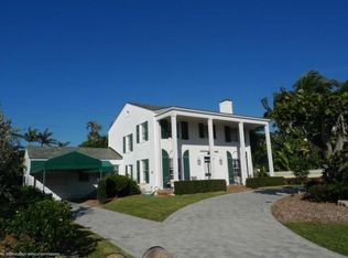 221 Monterey Rd, Palm Beach, FL 33480