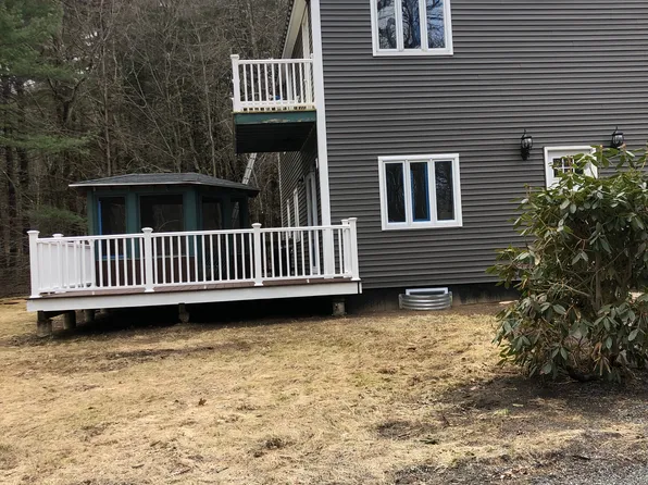 198 Uxbridge Rd, Sutton, MA 01590