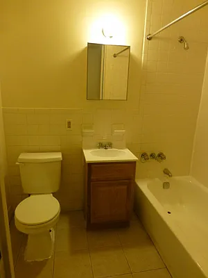 Rented by Bohemia Realty Group | media 33