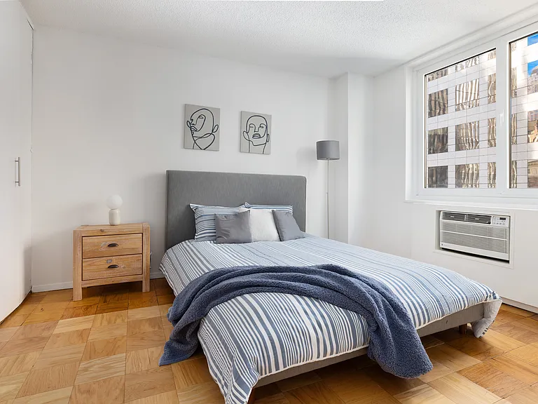 230 W 55th St #26D — Photo 8
