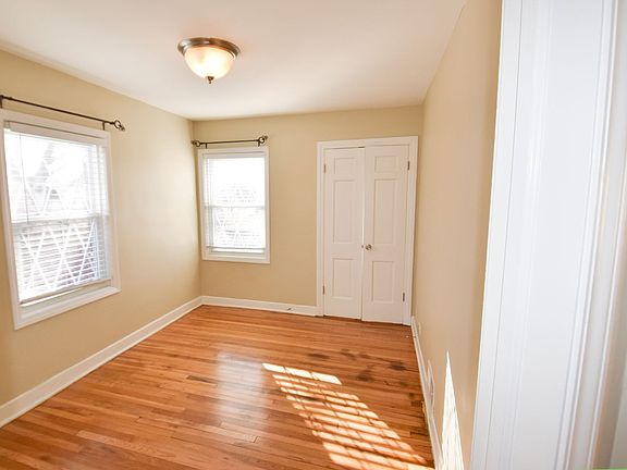 3rd image of 9837 S 54th Ave