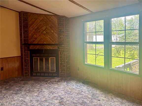 5th image of 1879 Difford Dr
