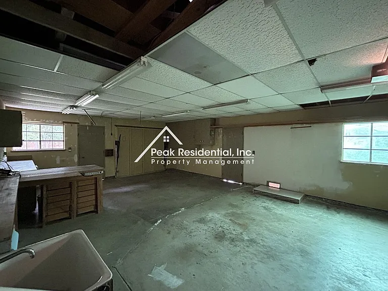 3107 Clairidge Way — Photo 30