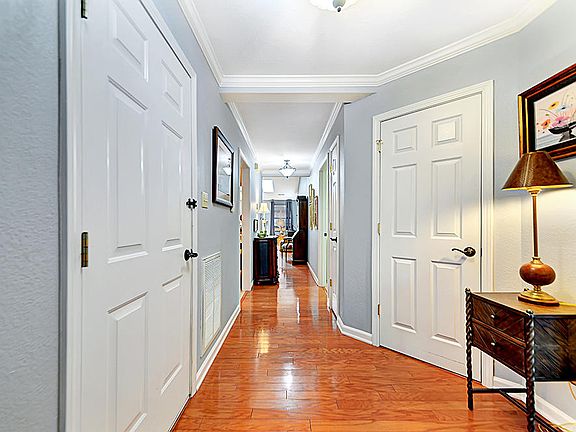 4th image of 8609 Batavia Way