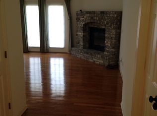 805 S Hemlock Ave, Springfield, MO 65802