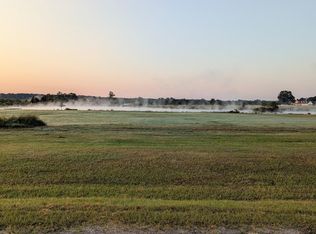 1399 Oakridge Dr, Texarkana, TX 75503