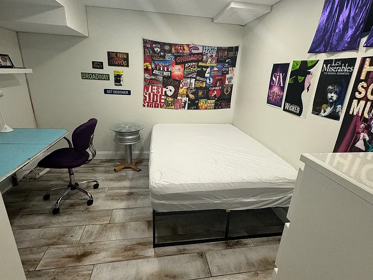Bedroom 5