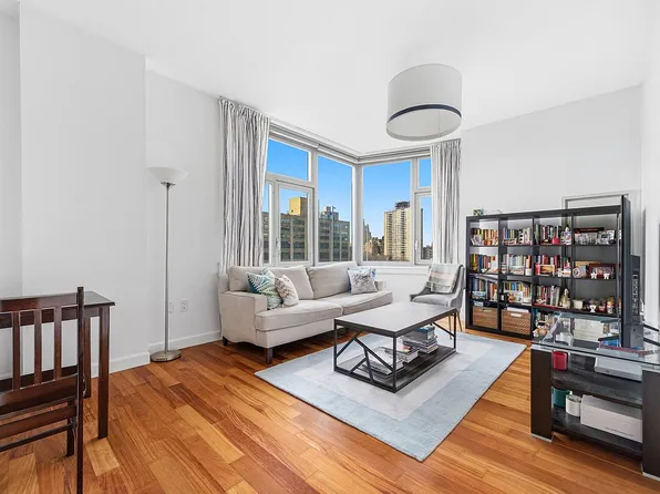 100 Jay St APT 11H, Brooklyn, NY 11201