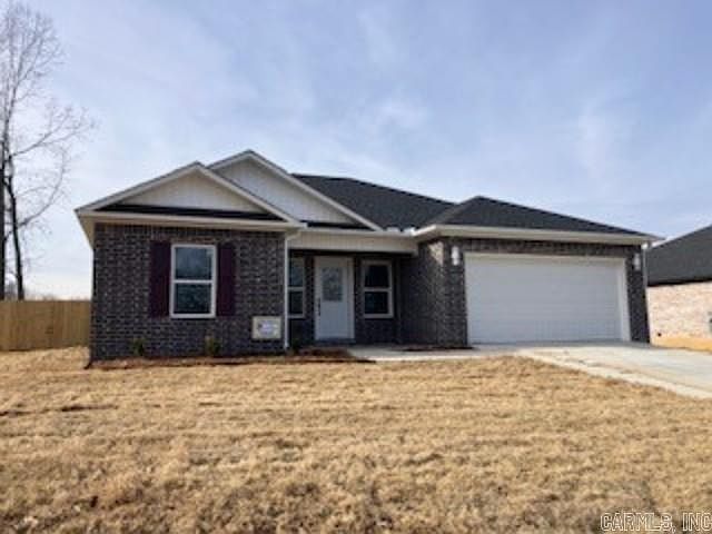 1st image of 204 S Apple St