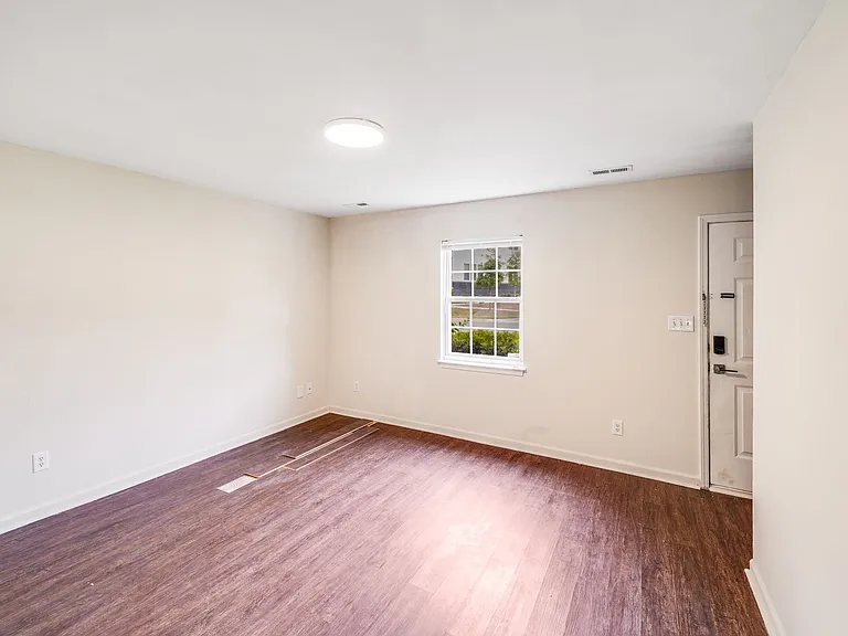 3425 Anson St #B — Photo 13